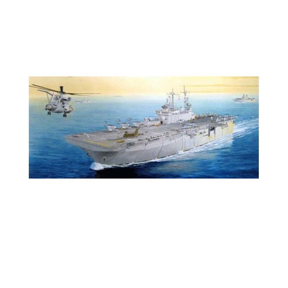 1/700 USS Wasp LHD-1 Hobbyboss 83402 1/700 USS Wasp LHD-1 Hobbyboss 83402