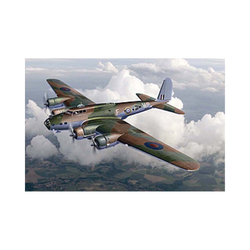 Italeri Boeing B-17 Flying Fortress (1/72) 1304 Italeri Boeing B-17 Flying Fortress (1/72) 1304