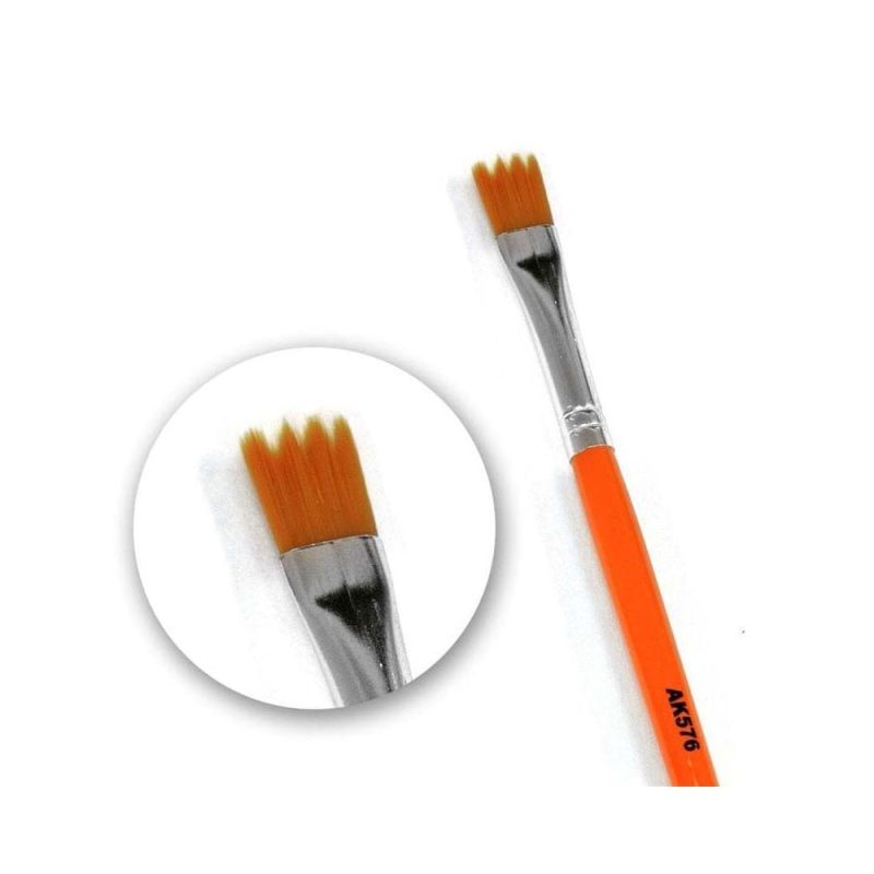 AK Interactive Weathering Brush Saw Shape AK-576