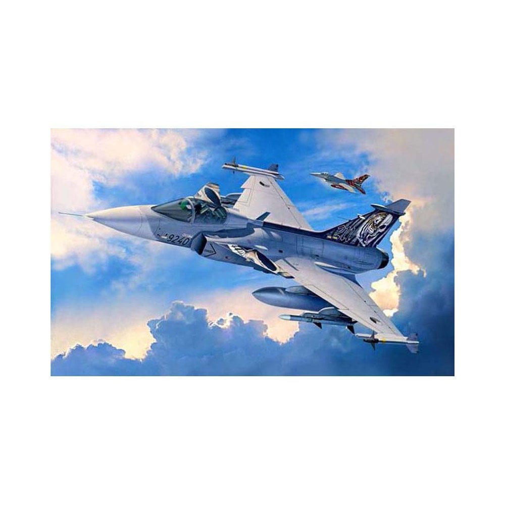 1/72 Saab Jas-39C Gripen Revell 04999 1/72 Saab Jas-39C Gripen Revell 04999