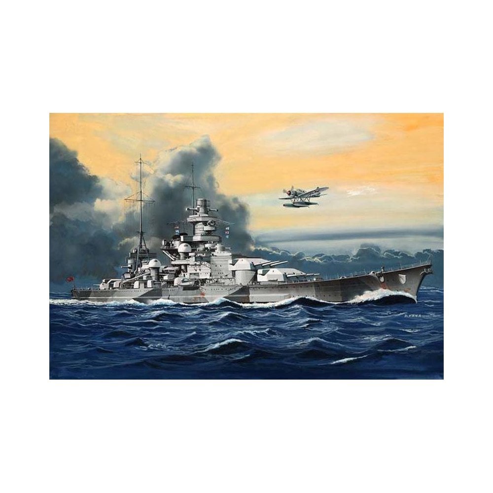 1/1200 Battleship Scharnhorst Revell 05136 1/1200 Battleship Scharnhorst Revell 05136