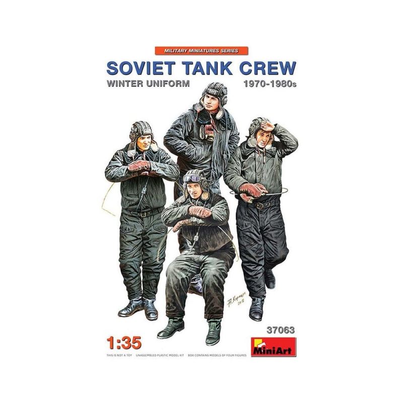Miniart Soviet Tank Crew 70s-80s Winter Uniform (1/35) 37063
