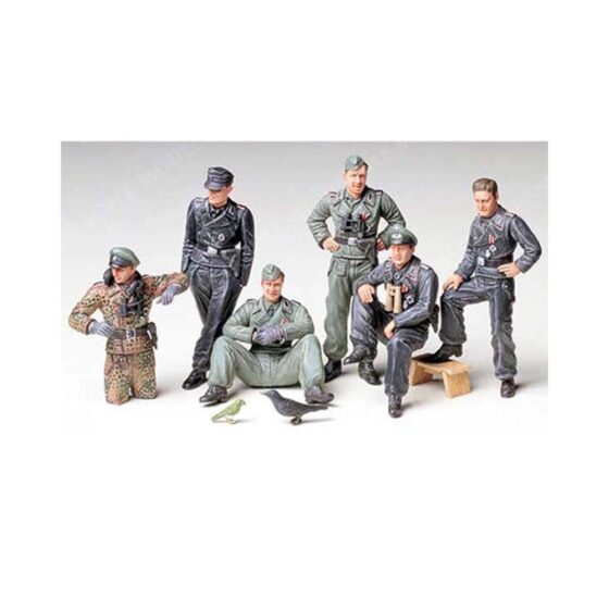 Tamiya German Tank Crew at Rest (1/35) 35201