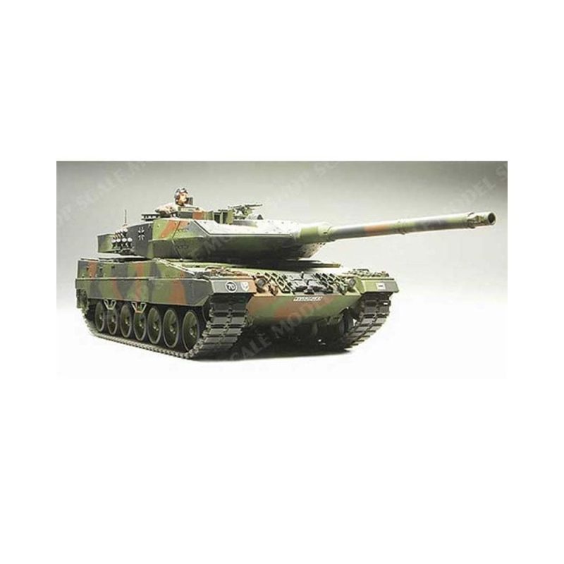 Tamiya Leopard 2 A6 Main Battle Tank (1/35) 35271