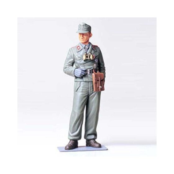 Tamiya Wehrmacht Tank Crewman (1/16) 36301 Tamiya Wehrmacht Tank Crewman (1/16) 36301