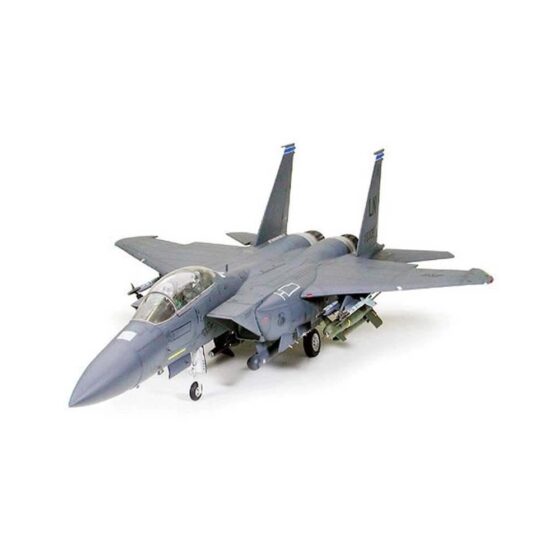 Tamiya McDonnell Douglas F-15E Strike Eagle (1/32) 60312 Tamiya McDonnell Douglas F-15E Strike Eagle (1/32) 60312