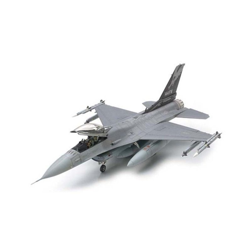 Tamiya F-16C Block 25/32 (1/48) 61101