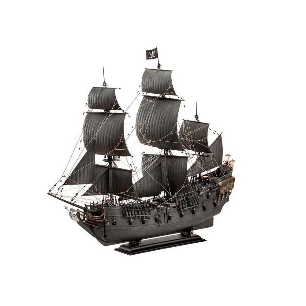 1/72 Black Pearl Revell 05699 1/72 Black Pearl Revell 05699
