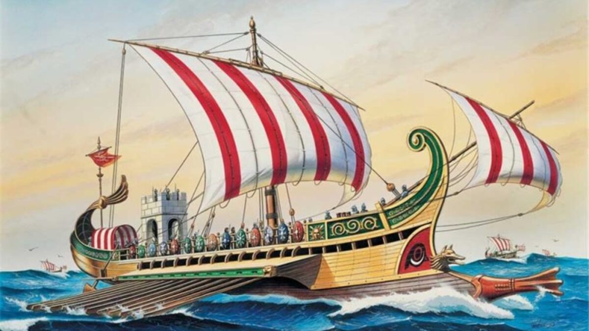 Roman Warship (1/72) 14207 Academy