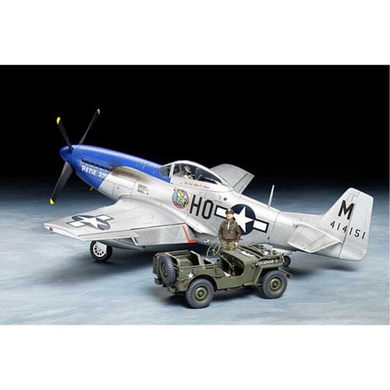 Tamiya North American P-51D Mustang & Light Vehicle Set (1/48) 25205