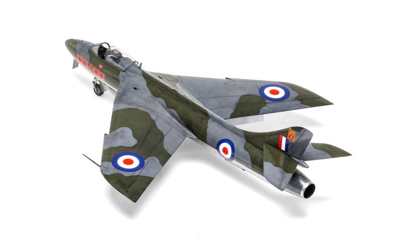 1/48 Hawker Hunter F6 Airfix A09185