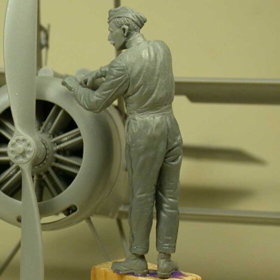 Copper State Models RFC Air Mechanic Repairing (1/32) F32-025 Copper State Models RFC Air Mechanic Repairing (1/32) F32-025