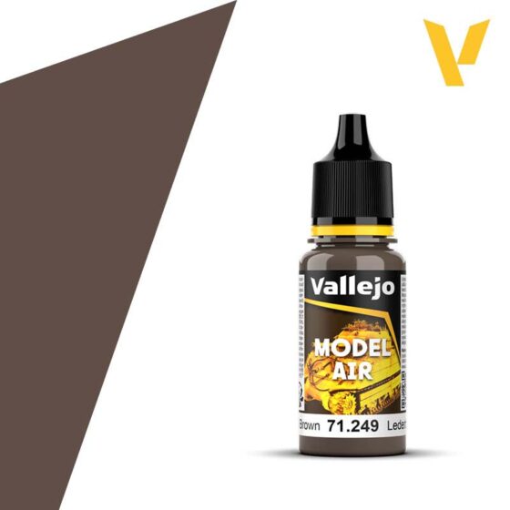 Vallejo Model Air - NATO Brown (18ml) 71.249