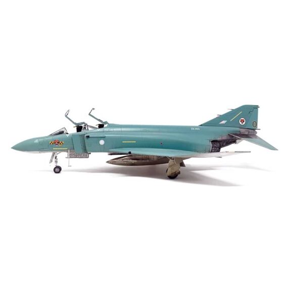 AIP RAF F-4J(UK) Phantom II "74(F) Tiger Squadron" (1/48) AIP15007