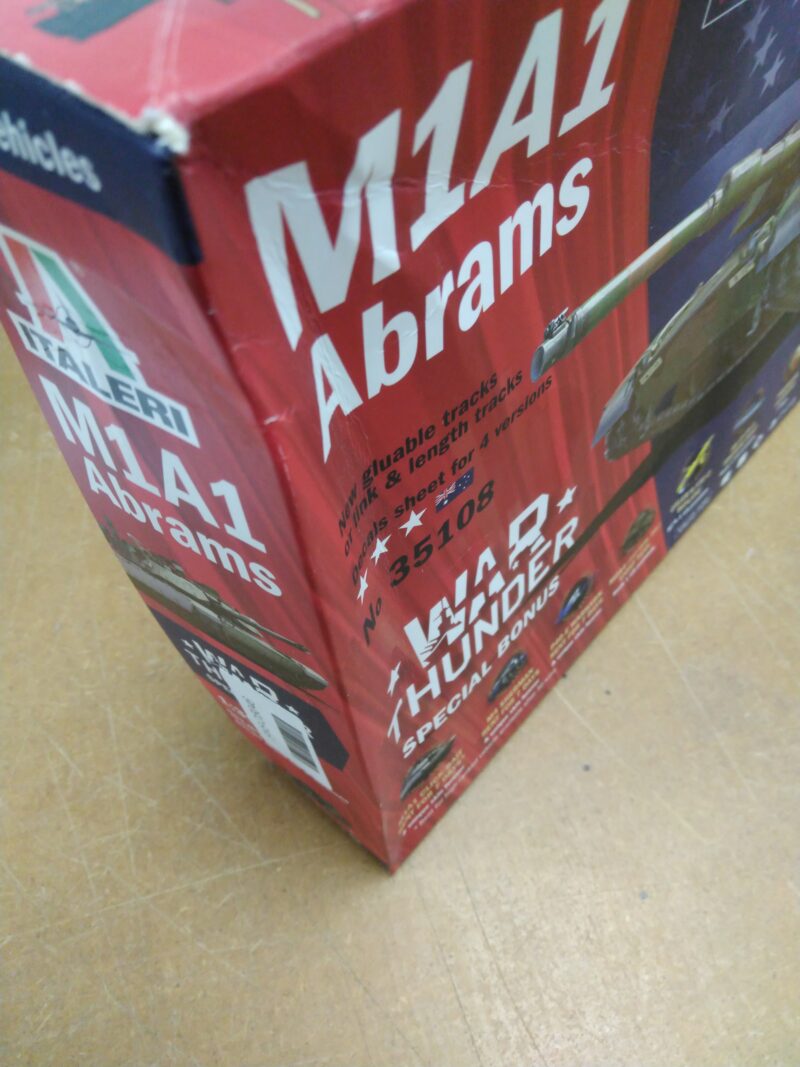 1/35 M1A1 Abrams Italeri W35108 *Damaged Box*