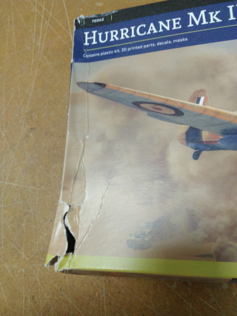 1/72 Hawker Hurricane Mk.IID Arma Hobby 70062 *Damaged Box*