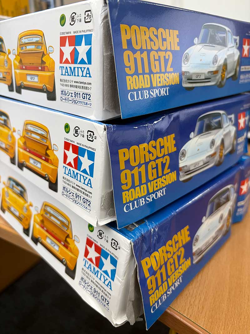 Tamiya Porsche 911 GT2 Road Version Club Sport (1/24) 24247 *Damaged Box*