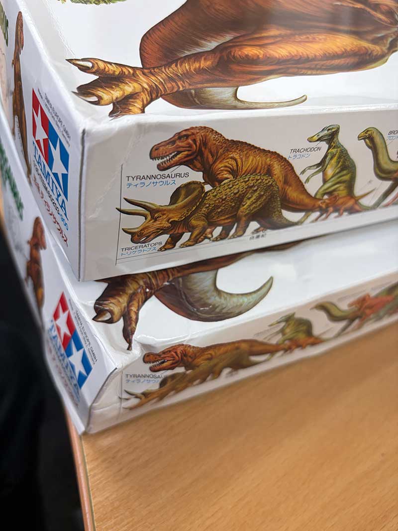 Tamiya Tyrannosaurus Rex Prehistoric World Series No.3 (1/35) 60203 *Damaged Box*