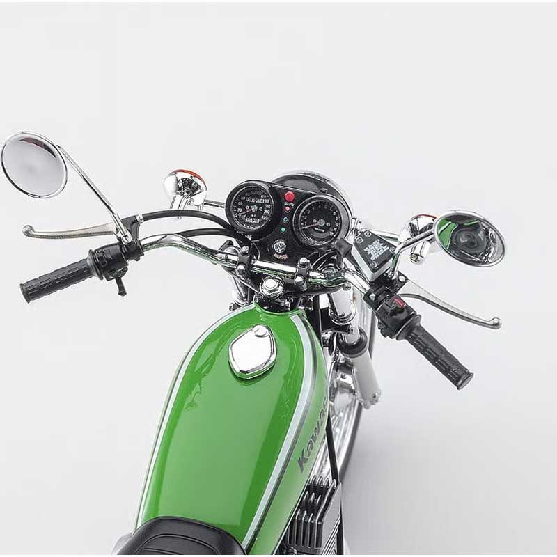 Alternative view of Hasegawa Kawasaki KH400-A7 (1/12) HBK6