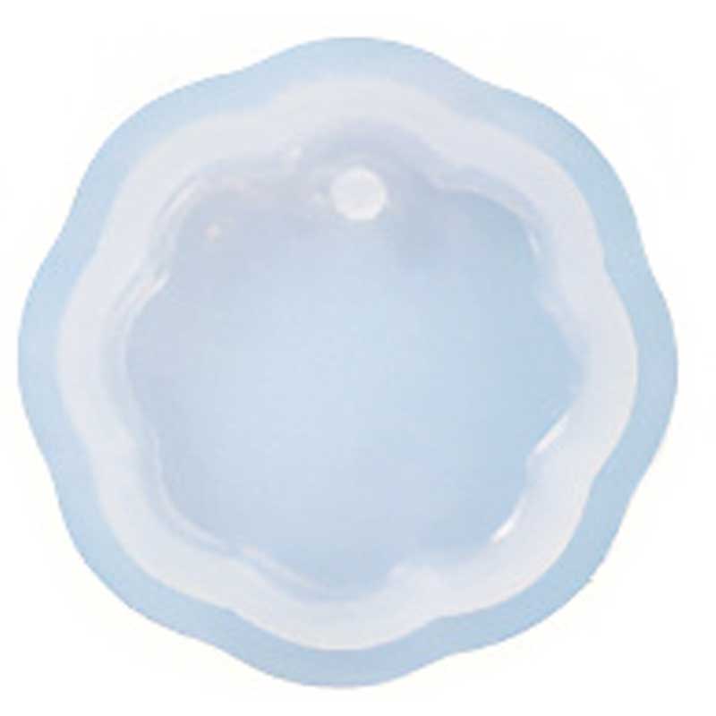 Scalloped Square Pendant Silicone Mould 50mm x 50mm Scalloped Square Pendant Silicone Mould 50mm x 50mm