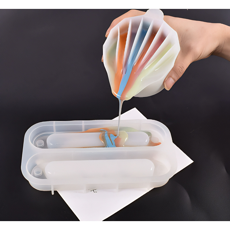 8 Slot Colour Pour Silicone Mould 8 Slot Colour Pour Silicone Mould