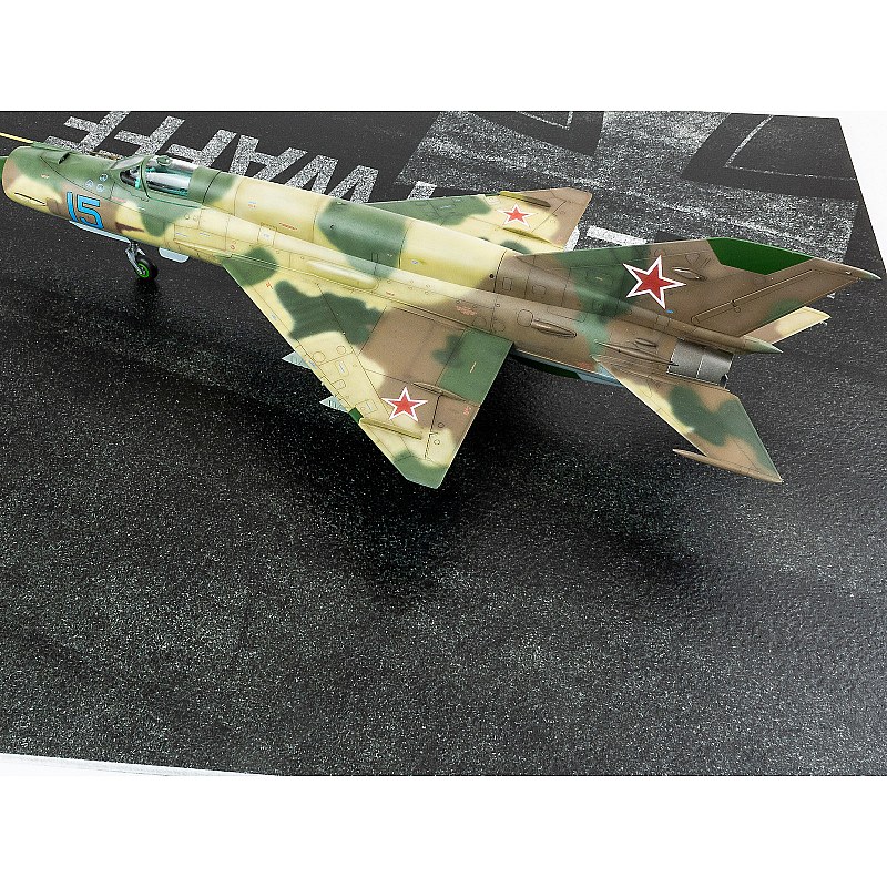 Red Fox Studio Asphalt Diorama Base - Germany 1/48 RFSDB-48033 additional image 4